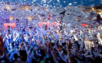 Bracelets connectés transformant les principaux établissements d'Ibiza