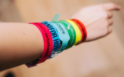 Bracelets d'admission pour événements : tout ce que vous devez savoir